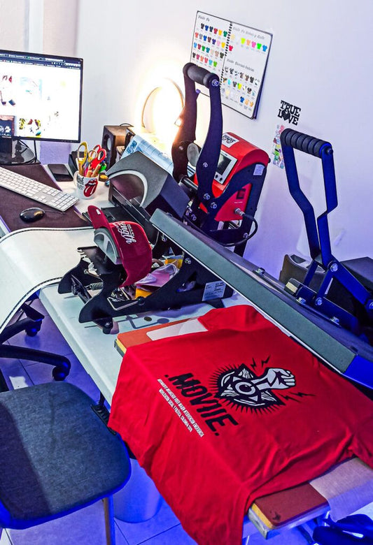 Contract DTF Print N’ Press: The Easiest Way to Deliver Full-Color Apparel
